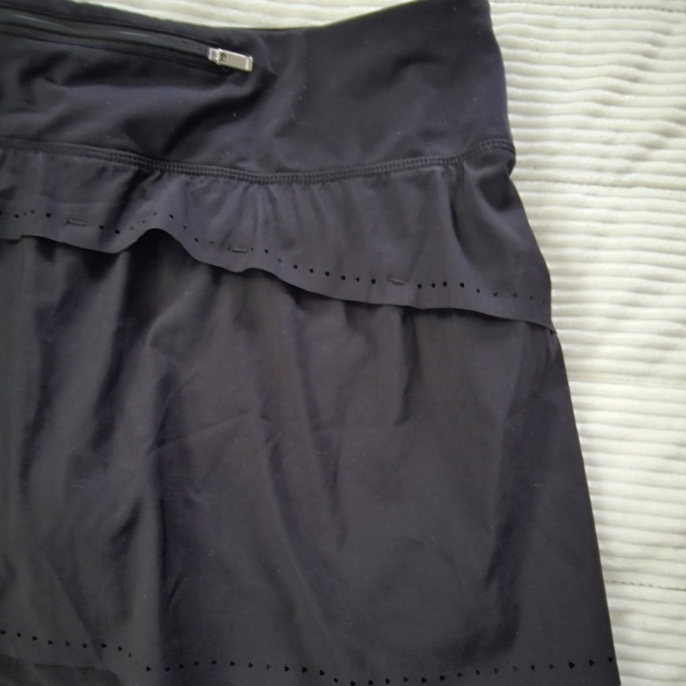 Athleta Black Athletic Skort Laser Run Size M - Picture 8 of 15